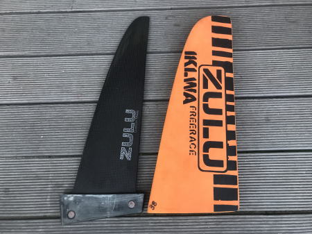 ZULU IKLWAカーボンフィン