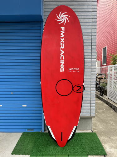 中古2021　FMX　INVICTUS　118L