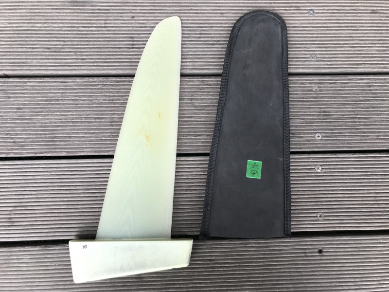 中古FIN　テクトニクスTalon30㎝タトルFIN